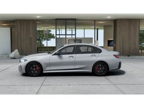 New 2026 BMW 330i xDrive Sedan w/ M Sport Package AWD/4WD image 4