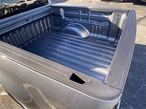 Used 2022 Chevrolet Colorado W/T image 26