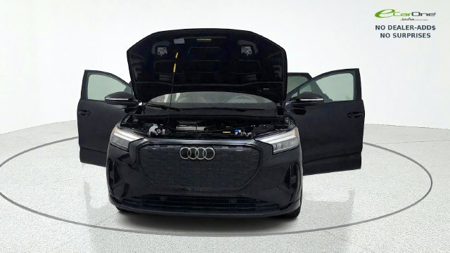 Used 2025 Audi Q4 e-tron Premium w/ Convenience Package AWD/4WD image 13