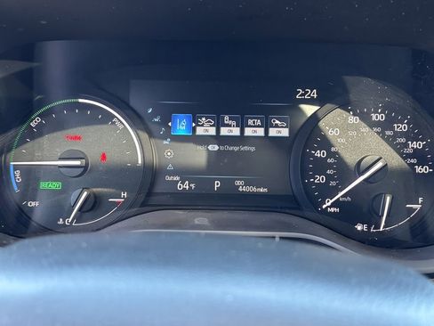 Certified 2025 Toyota Sienna LE image 32