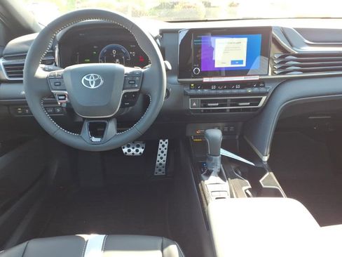 New 2026 Toyota Camry SE FWD image 8