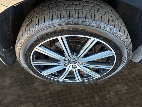 Used 2017 Volvo XC60 T6 Inscription w/ Advanced Package image 37