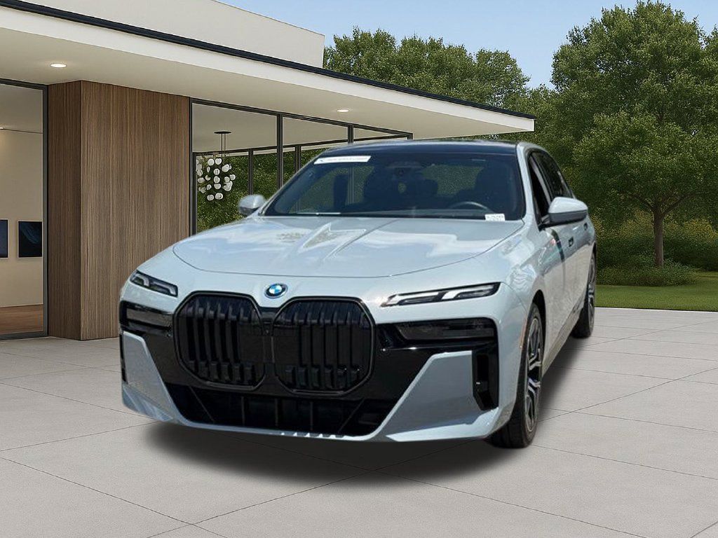 Used 2026 BMW 750e xDrive AWD/4WD image 3