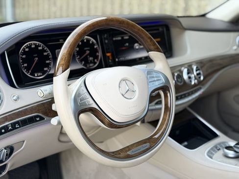 Used 2015 Mercedes-Benz S 550 Sedan image 17