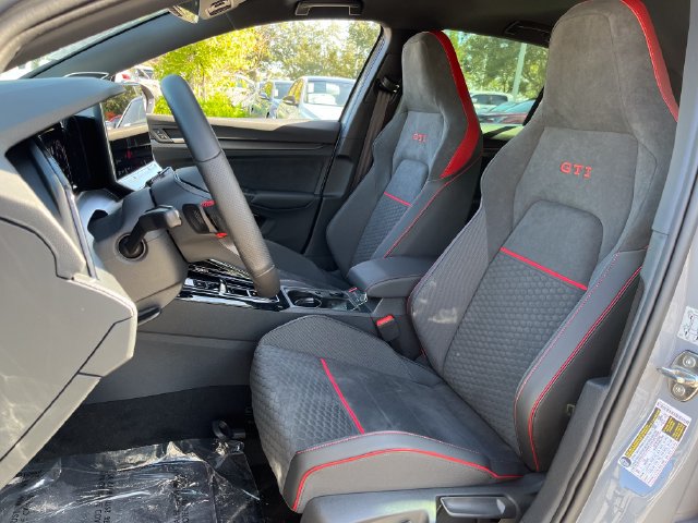 New 2026 Volkswagen GTI SE FWD image 12