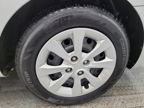 Used 2017 Kia Rio LX image 31