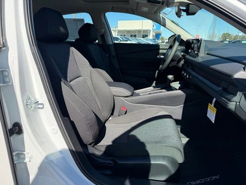 New 2025 Honda Accord SE image 14