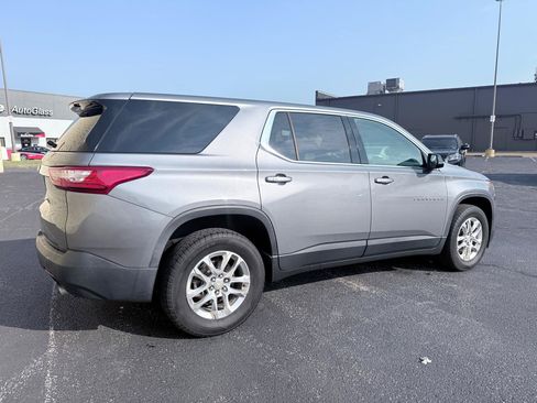 Used 2020 Chevrolet Traverse LS FWD image 5