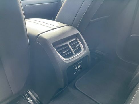 Used 2026 Chevrolet Blazer LT FWD image 19