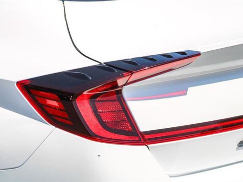 Used 2023 Hyundai Sonata SEL image 11