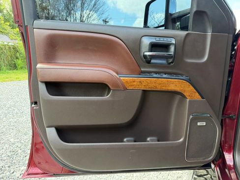 Used 2016 Chevrolet Silverado 3500 High Country w/ Duramax Plus Package image 15