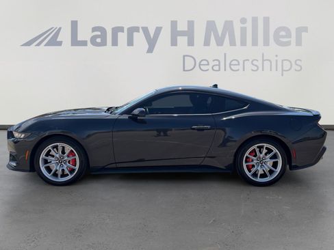 Used 2024 Ford Mustang Coupe w/ 2.3L High Performance Package RWD image 3