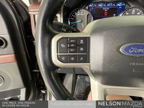 Used 2022 Ford Expedition Limited RWD image 46