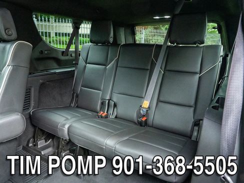 Used 2023 Cadillac Escalade ESV Premium Luxury AWD/4WD image 15