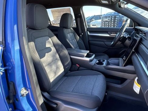 New 2026 GMC Terrain Elevation w/ Technology Package II FWD image 24