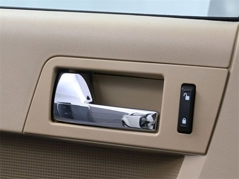 Used 2011 Ford Escape Limited w/ 302A Rapid Spec Order Code image 13