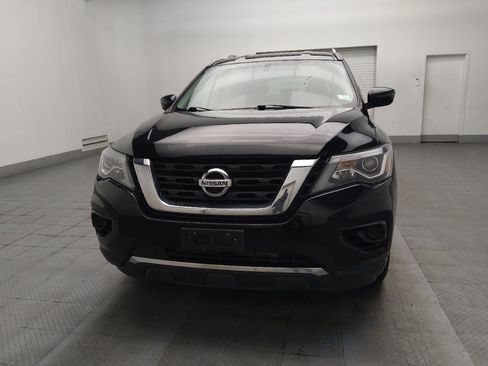 Used 2019 Nissan Pathfinder S AWD/4WD image 15