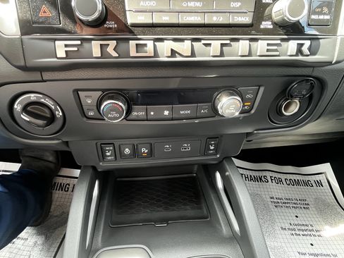 New 2026 Nissan Frontier SV w/ SV Convenience Package AWD/4WD image 23
