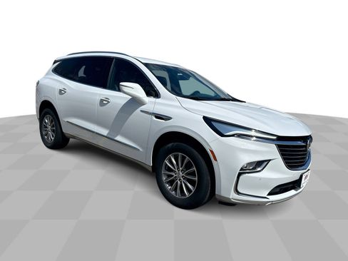 Certified 2024 Buick Enclave Essence w/ LPO, Floor Liner Package AWD/4WD image 2