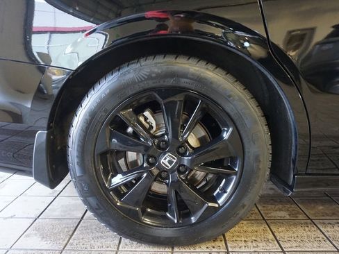 Used 2023 Honda Odyssey Sport image 32