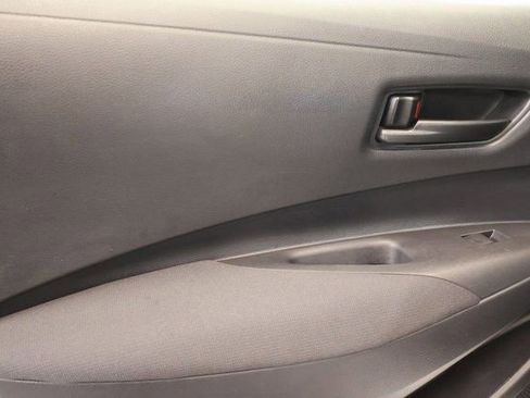 Used 2024 Toyota Corolla LE image 28
