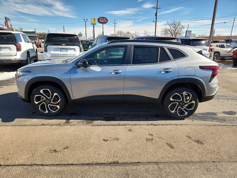 New 2026 Chevrolet Trax RS w/ Driver Confidence Package image 2