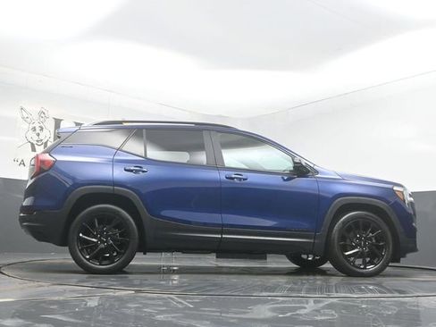 Used 2023 GMC Terrain SLE w/ Driver Convenience Package image 53