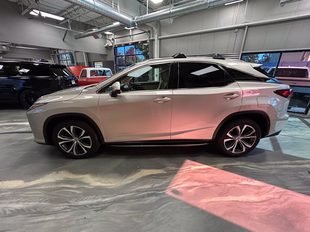 Used 2017 Lexus RX 350 AWD w/ Premium Package image 39