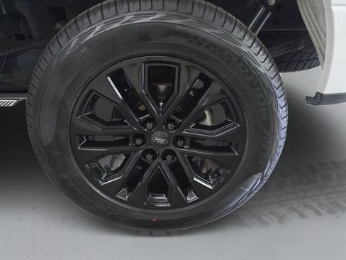 Used 2018 Ford F150 XL w/ XL Power Equipment Group AWD/4WD image 18