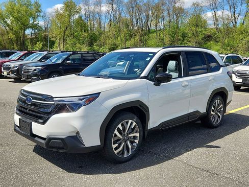 New 2026 Subaru Forester Touring AWD/4WD image 2