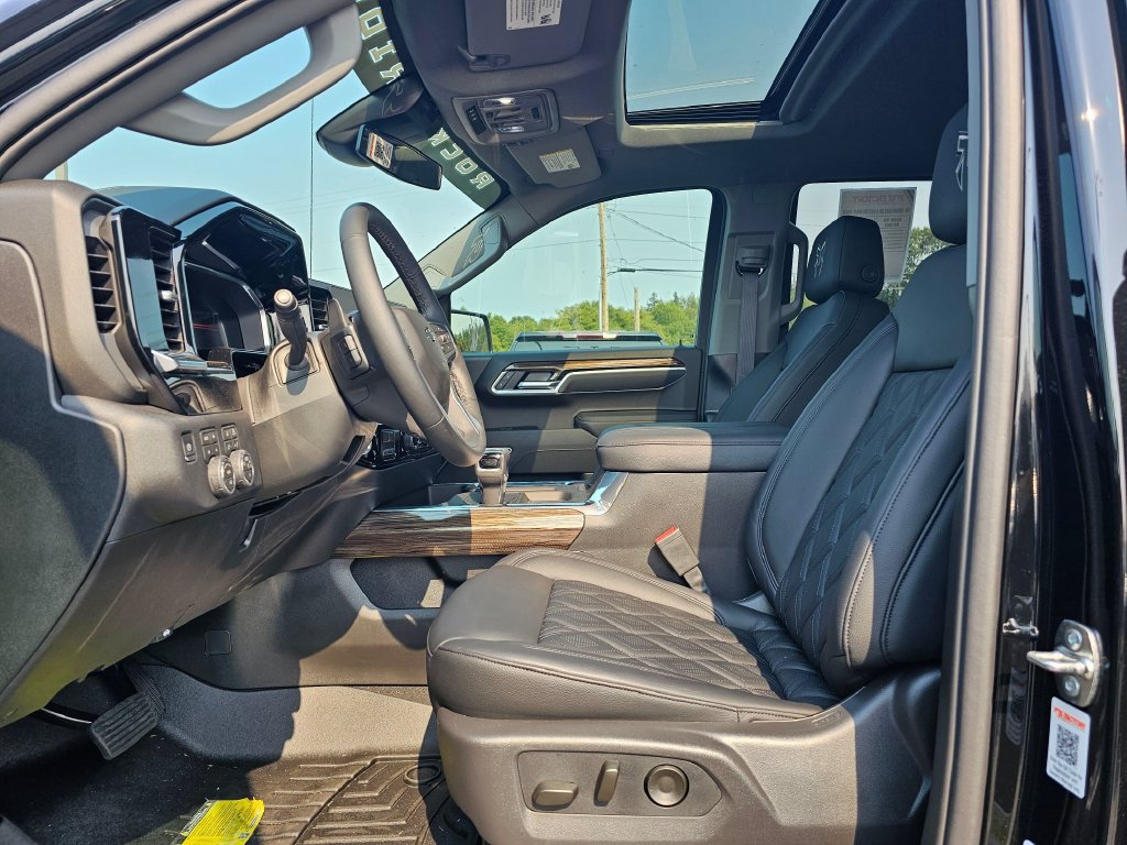 New 2026 Chevrolet Silverado 1500 RST AWD/4WD image 32