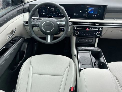 New 2026 Hyundai Tucson Limited image 17