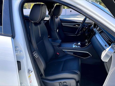 Used 2025 Jaguar F-PACE R-Dynamic S image 6