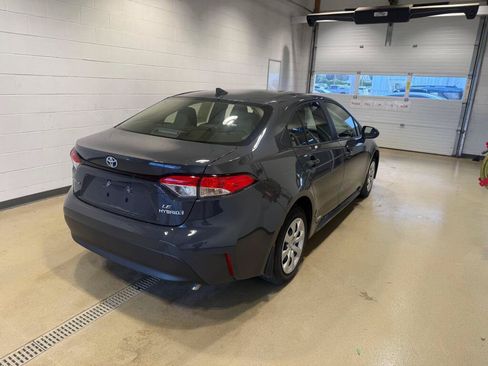 Certified 2024 Toyota Corolla LE AWD/4WD image 5
