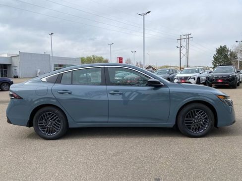 New 2026 Nissan Sentra SV image 6