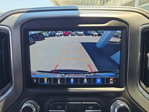 Certified 2022 GMC Sierra 2500 Denali w/ Denali Ultimate Package AWD/4WD image 21