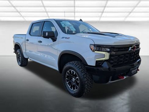 Used 2024 Chevrolet Silverado 1500 ZR2 AWD/4WD image 1