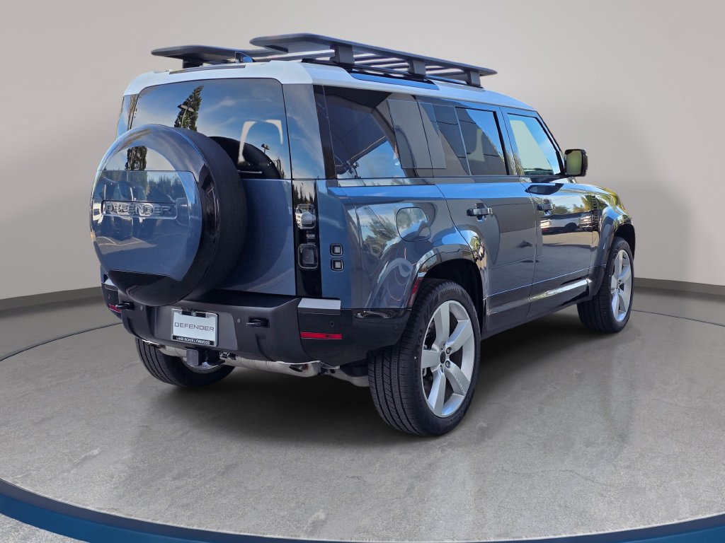 New 2026 Land Rover Defender 110 X-Dynamic SE AWD/4WD image 5