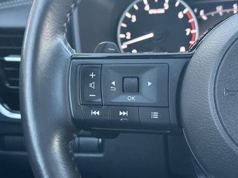 Used 2022 Nissan Rogue SL w/ SL Premium Package image 38