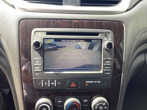 Used 2017 Chevrolet Traverse LT AWD/4WD image 31