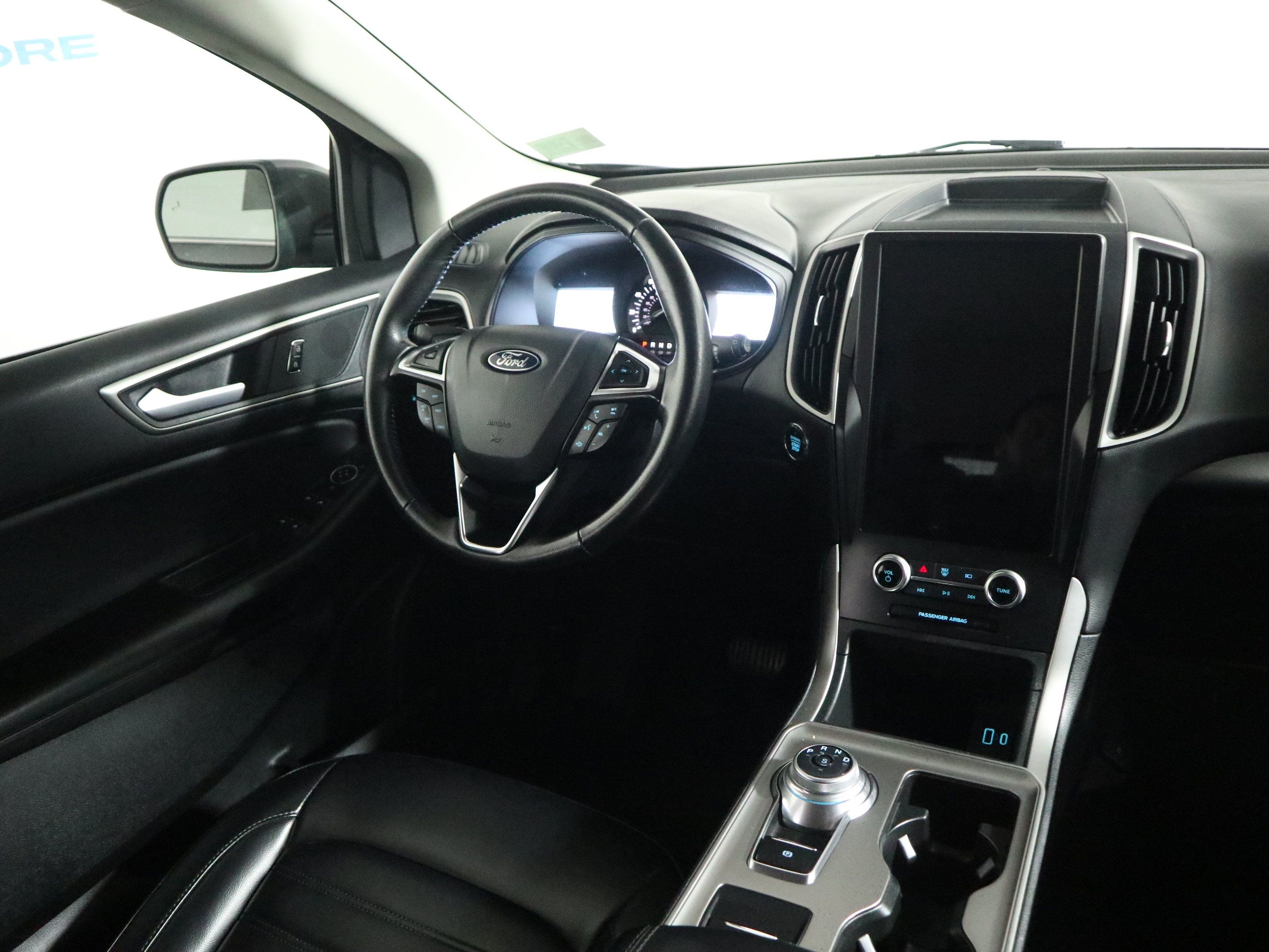 Used 2024 Ford Edge SEL AWD/4WD image 15