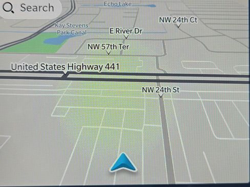 New 2026 Chrysler Pacifica Limited w/ Uconnect Theater Family Group FWD image 24