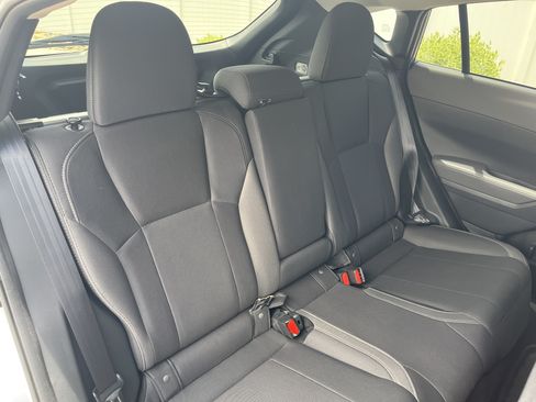 Used 2025 Subaru Crosstrek 2.5i Premium AWD/4WD image 19