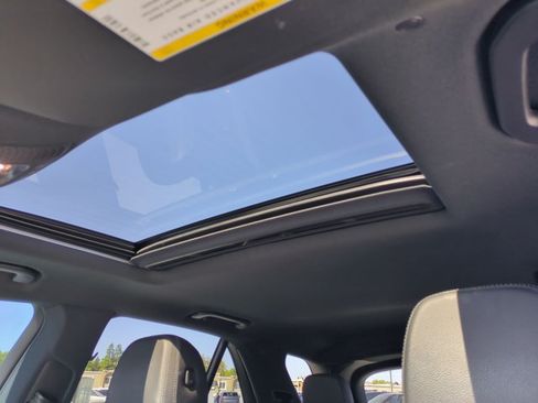 Used 2022 Mercedes-Benz GLE 350 4MATIC image 16