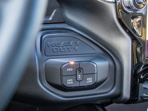 New 2025 RAM 2500 Big Horn image 27