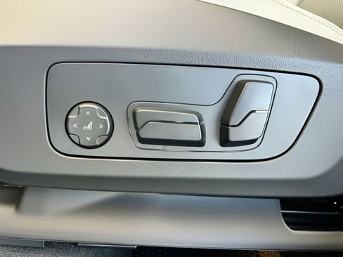 Certified 2026 BMW X1 xDrive28i AWD/4WD image 28