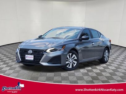 New 2025 Nissan Altima 2.5 S