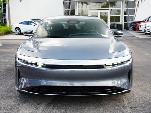 Used 2024 Lucid Air Pure RWD image 2