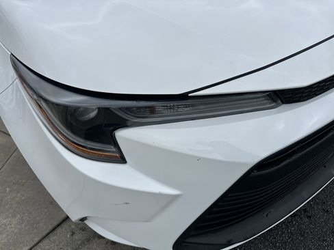Certified 2024 Toyota Corolla LE FWD image 39