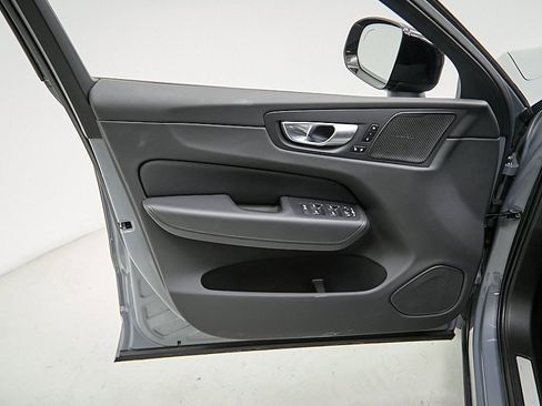 Certified 2023 Volvo XC60 T8 Plus w/ Climate Package image 10